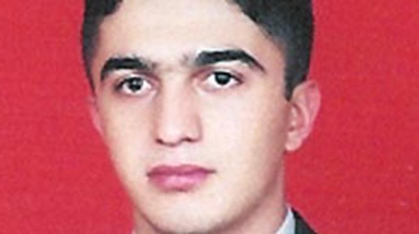 Şehit teğmenin cenazesinde duygu seli