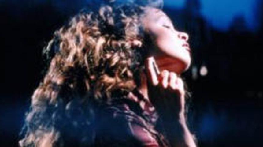 G&uuml;lbirlik kozmetik sekt&ouml;r&uuml;nde iddialı