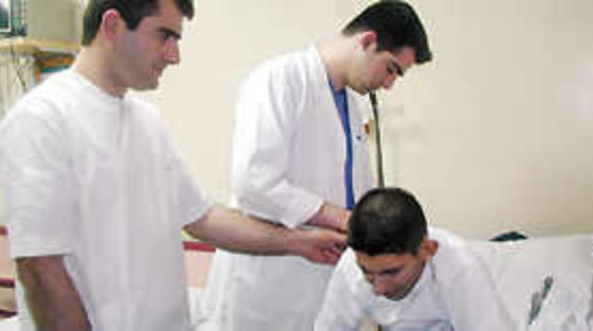 Hasta-hekim arasındaki iletişimin önemi