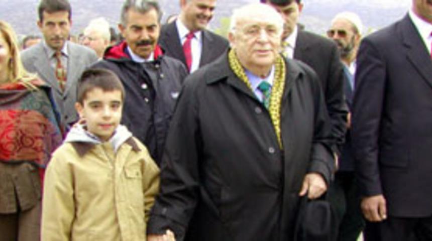 Demirel tanık olarak dinlenecek