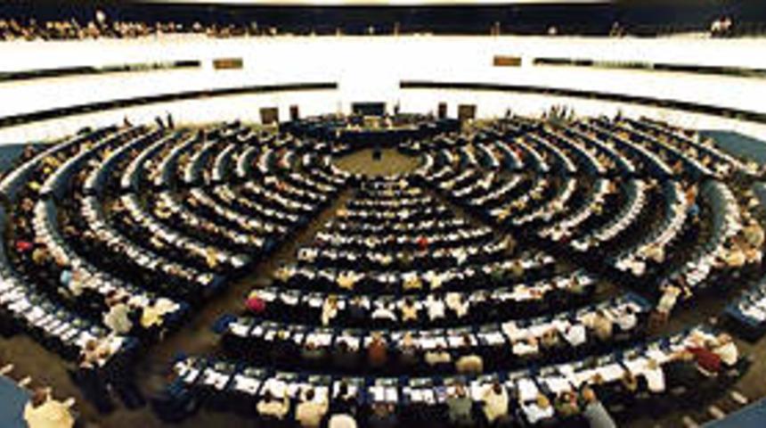 AP, T&uuml;rkiye raporunu tartışıyor