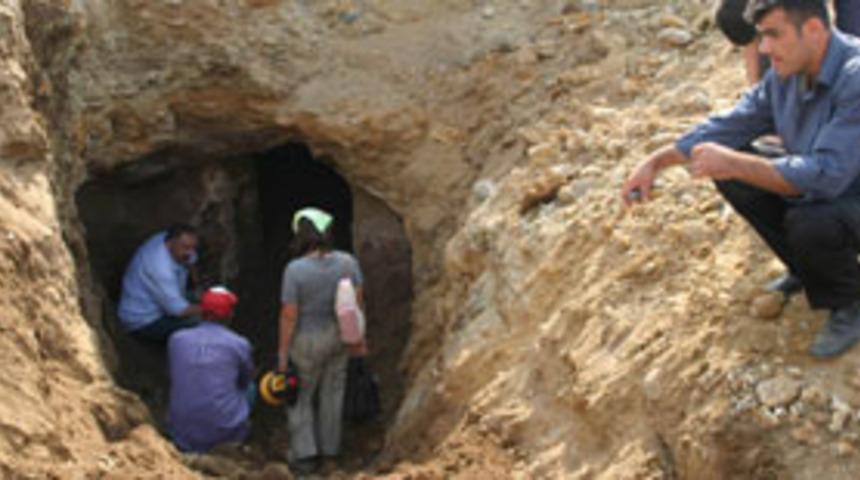 Helenistik d&ouml;neme ait mezar bulundu