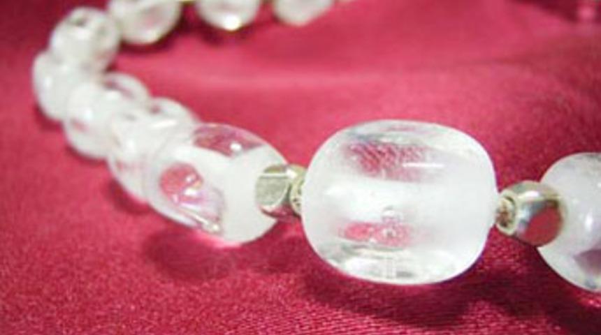 Kişiliğe g&ouml;re m&uuml;cevher kullanımı