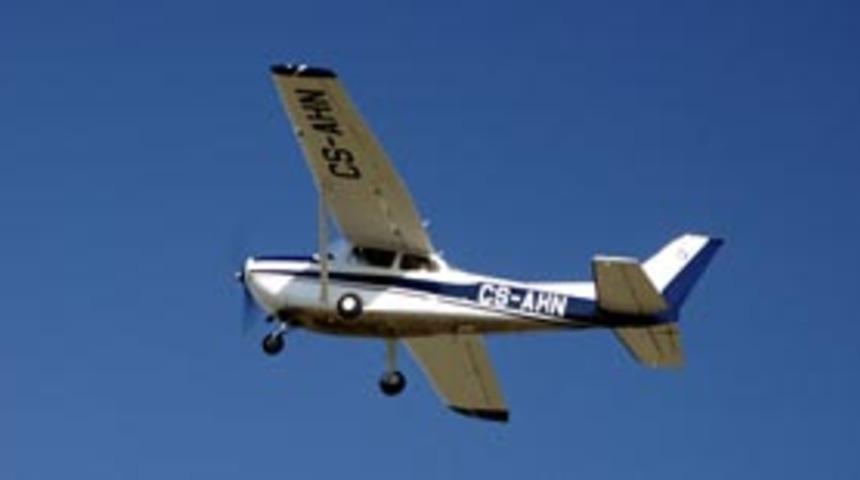 Gen&ccedil; mucitten b&uuml;y&uuml;k icat