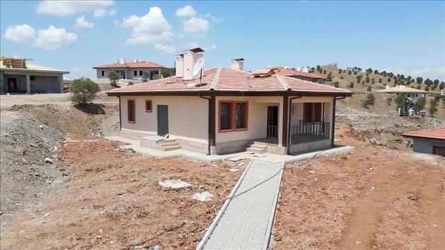 Hibe ve kredi desteği verilecek! 'Yerinde Dönüşüm' projesi için yeni açıklama geldi: Başvurular yarın başlıyor