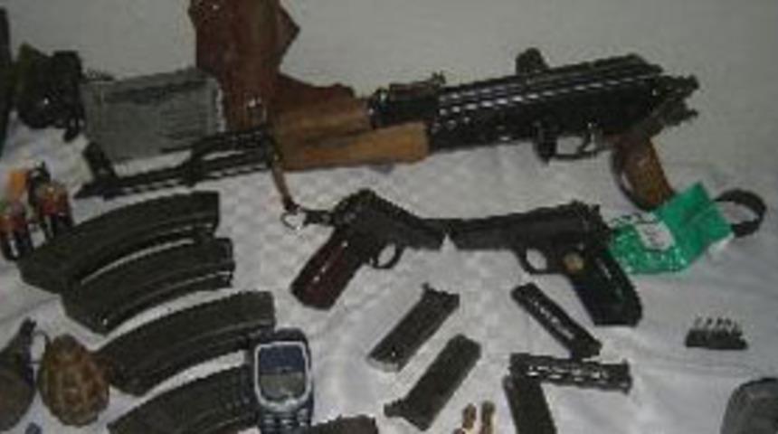 Sivas'ta ter&ouml;r operasyonu