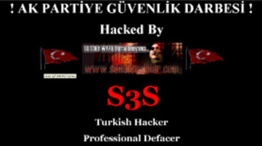 Hackerlar'dan AKP'ye dost tavsiyesi