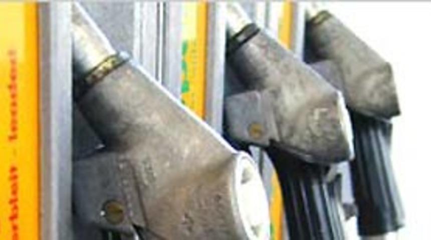 Petrol fiyatlarında yukarı hareket