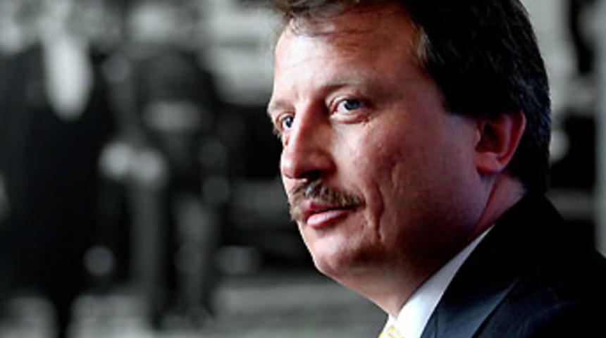 Anavatan yeniden grup kuruyor