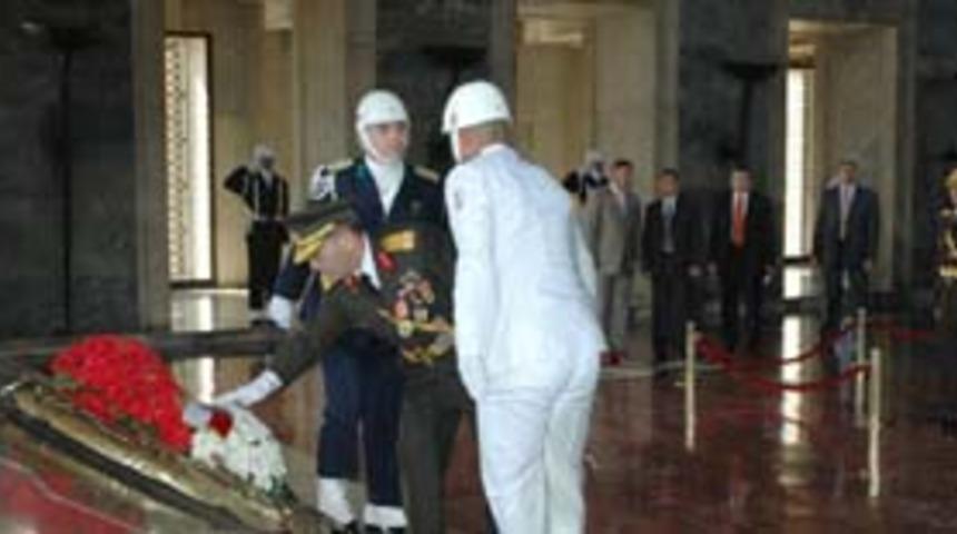 Zafer bayramı t&ouml;renlerle kutlanıyor