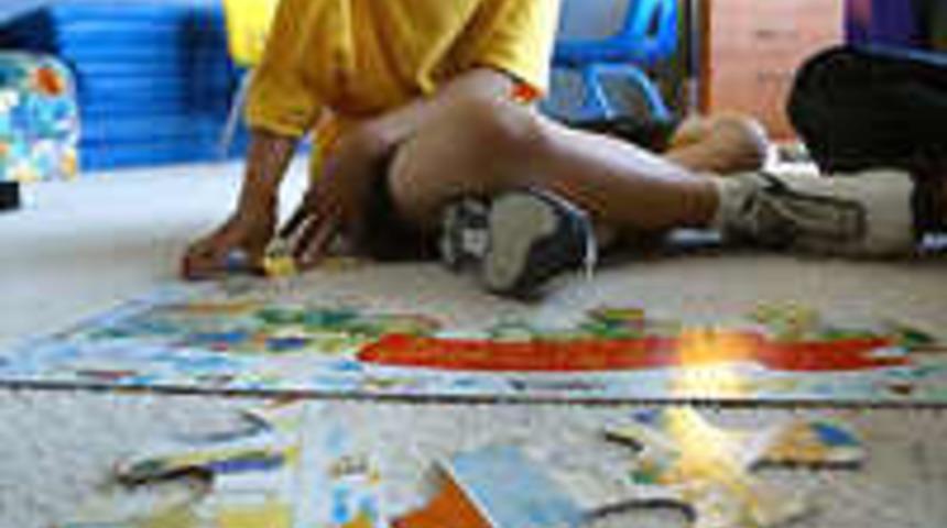 Otistik &ccedil;ocuk sayısı 3 kat arttı