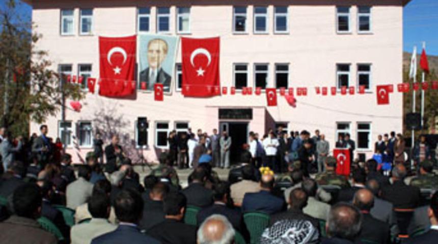 Hakkari'ye atanan doktorlar istifa etti