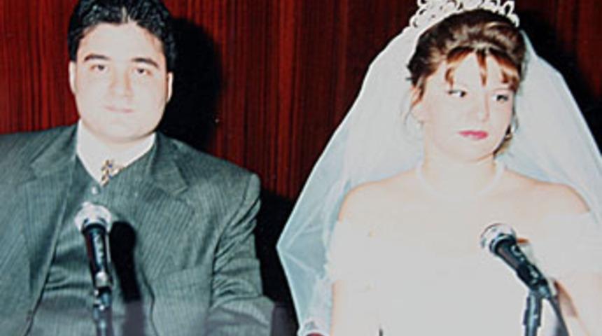 Yeni evli &ccedil;ift doğalgazdan zehirlenip &ouml;ld&uuml;