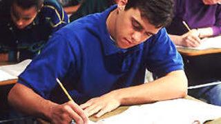 İlköğretimi bitirmeyenlere eğitim olanağı 