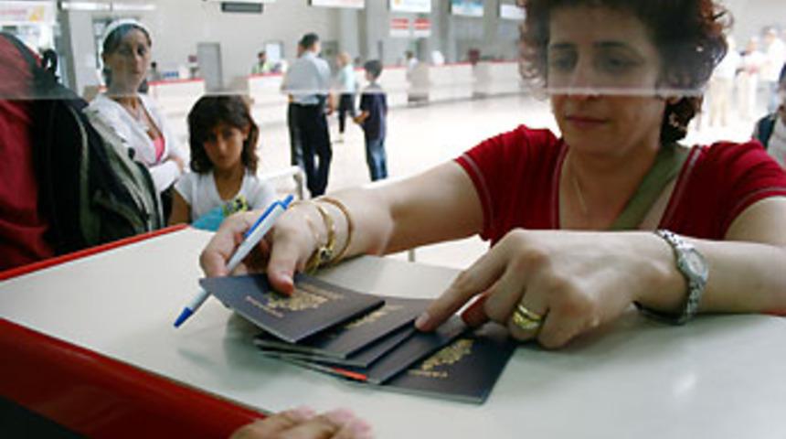 Yurt dışına &ccedil;ıkış harcı 15 YTL