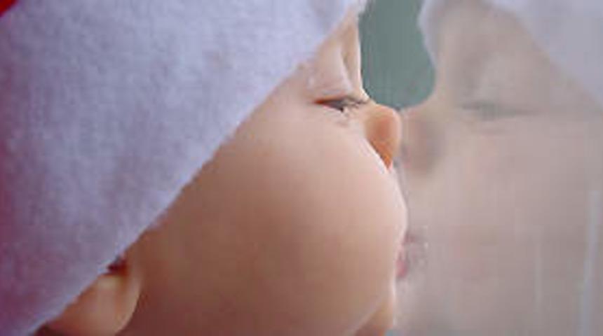 Bebek 3 yıl boyunca izlenecek