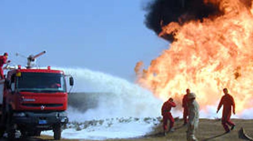 Irak'ta petrol boru hattına saldırı