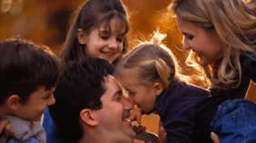 Yardım, &ccedil;ocuğun g&uuml;ven duygusunu geliştiriyor