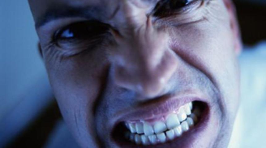 Diş sıkmaya silikon takarak son