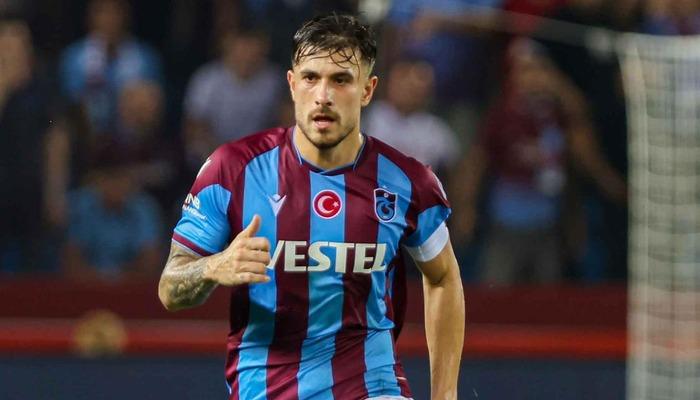 Dorukhan Toköz Trabzonspor’dan ayrıldı mı? Dorukhan Toköz kimdir, hangi takımlarda oynadı? Sözleşmesi feshedildi!Trabzonspor