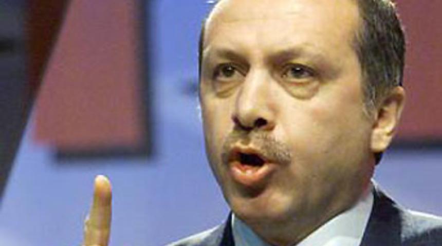 Başbakan'dan SMS ile gelen para