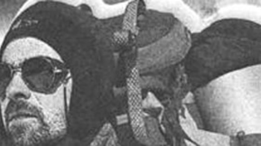 AKUT, vakıflaşıyor