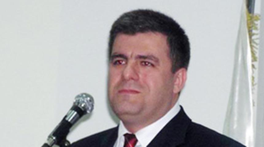 Banka sahipliği sorun &ccedil;&ouml;z&uuml;mlenmeli