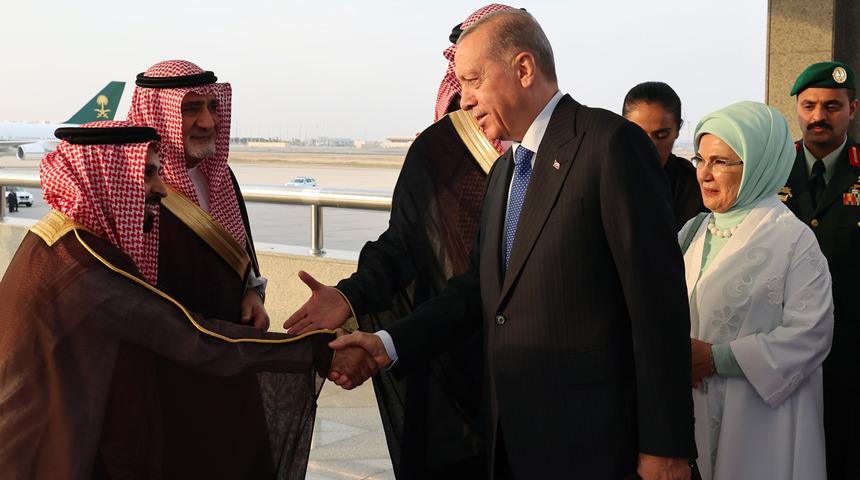 Cumhurbaşkanı Erdoğan, Körfez Turu'nun ilk durağı Suudi Arabistan'da
