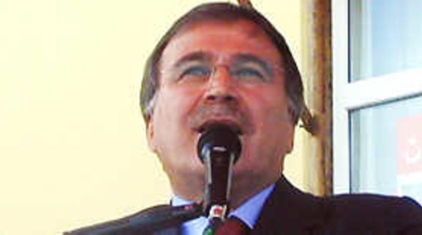 ''G&ouml;r&uuml;ş&uuml;lmedi ki g&ouml;r&uuml;ş ayrılığı &ccedil;ıksın''