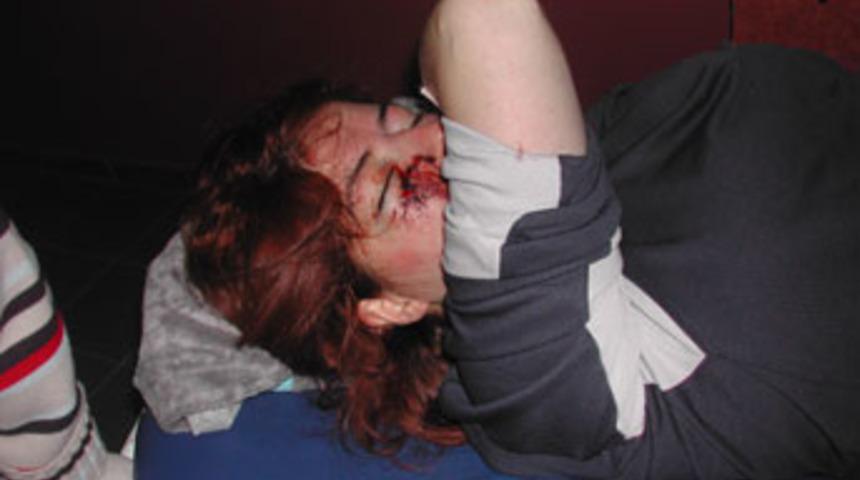 Mahsur kalan dağcıları &ouml;zel kuvvetler kurtardı