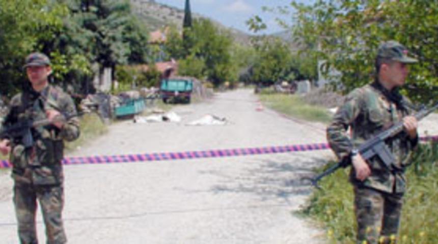 Denizli'de aile cinayeti: 3 &ouml;l&uuml;