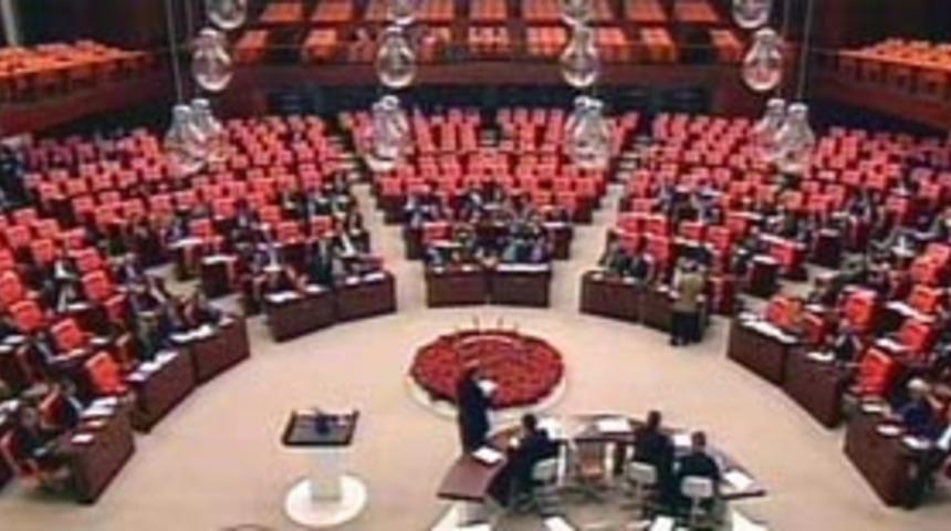 TBMM &Uuml;st&uuml;n Hizmet &Ouml;d&uuml;lleri yarı veriliyor