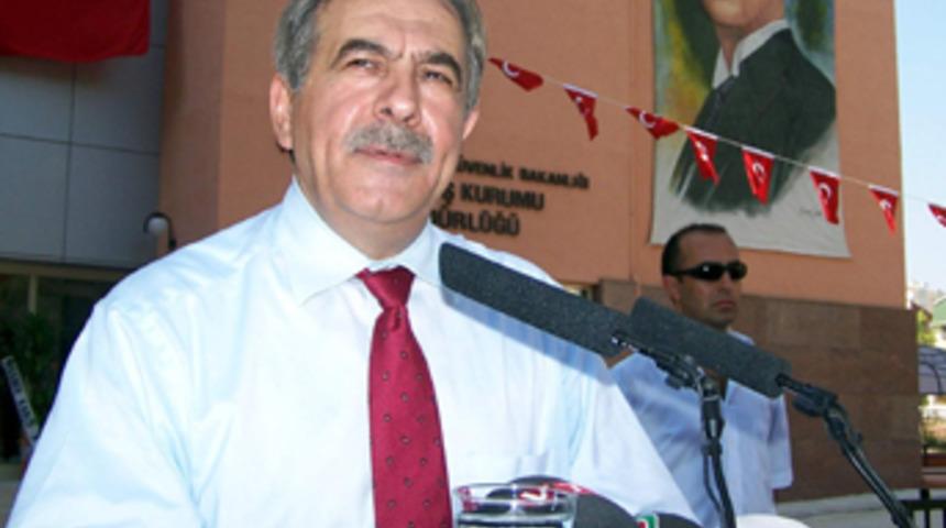 "Aylıklar enflasyonun &uuml;zerinde arttı"