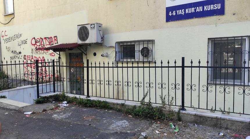 Beyoğlu'nda korkutan patlama! Sesi duyan kendini dışarı attı