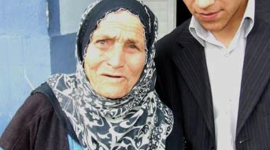 83 yaşındaki kadına 3 YTL'lik gasp