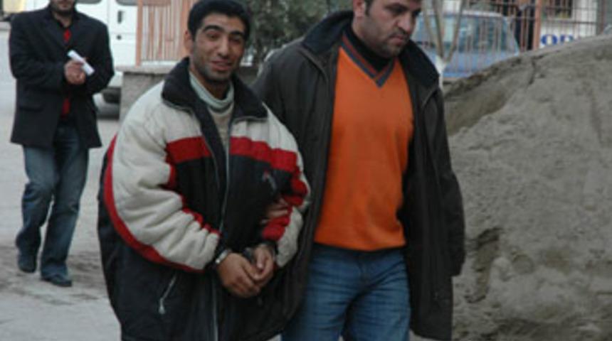 Tacizci temizlik g&ouml;revlisi g&ouml;zaltına alındı