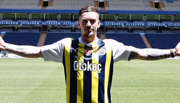 Ryan Kent, “Başarılar ve kupalar isteyen bir kulüp sizi istediği zaman kabul ediyorsunuz”Fenerbahçe