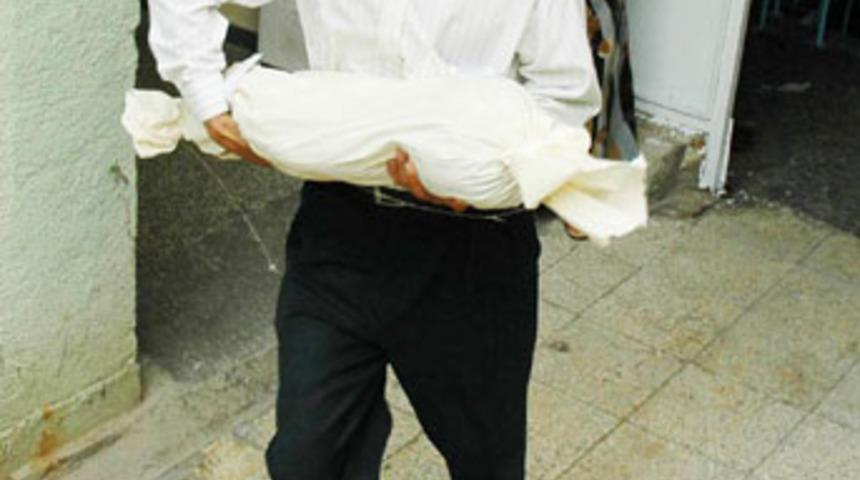 Denizli'de t&uuml;yler &uuml;rperten olay