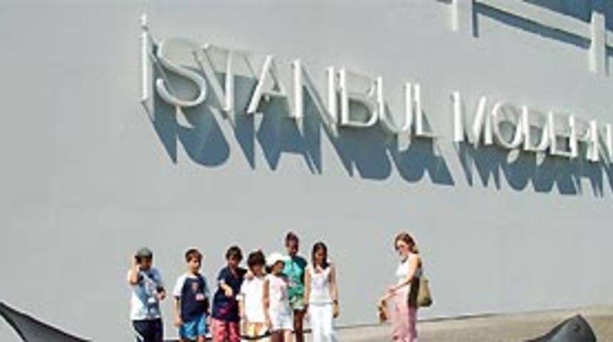İstanbul Modern'de "yeni alımlar" sergisi