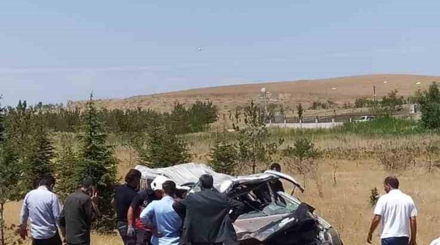 Kamyonet takla attı: 4 yaralı