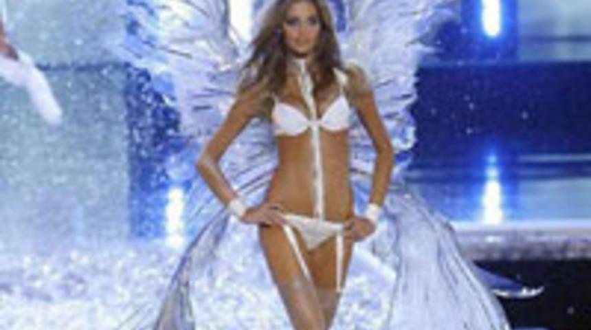 Victoria's Secret'ın u&ccedil;uran ş&ouml;leni