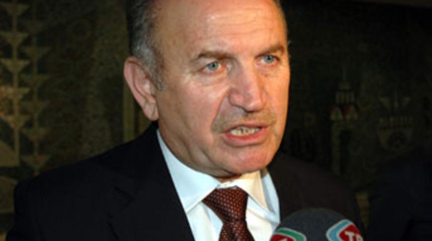 'Başbakan'ın desteğinden y&uuml;ks&uuml;nmemek lazım'