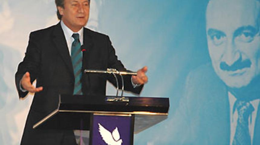 Sezer: Kıdem tazminatını kaldıramazlar