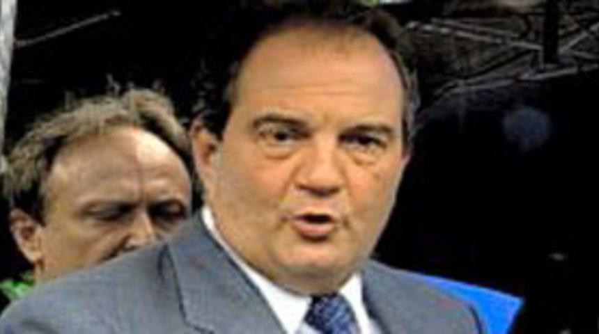 Karamanlis'in AB tehdidi