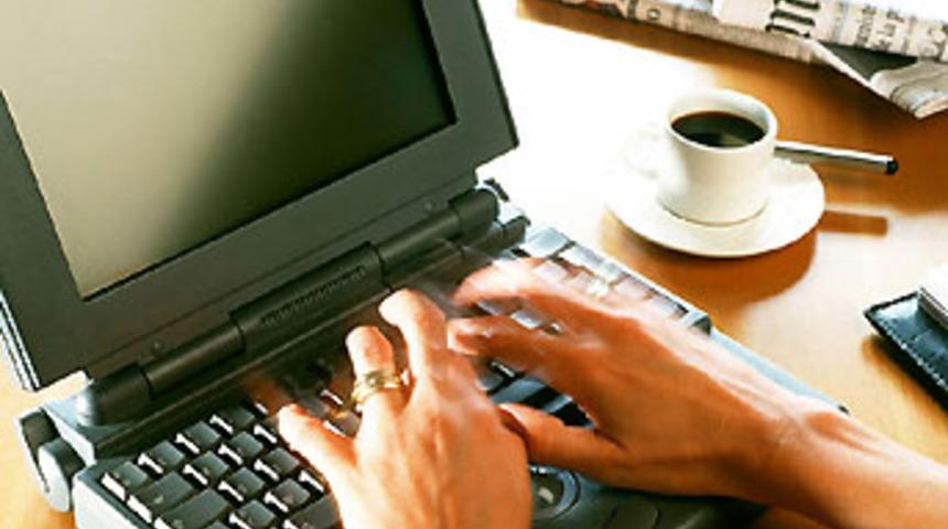 Bilgisayar el yazısını unutturuyor