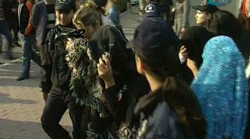 Bursa'da fuhuş operasyonu: 50 g&ouml;zaltı