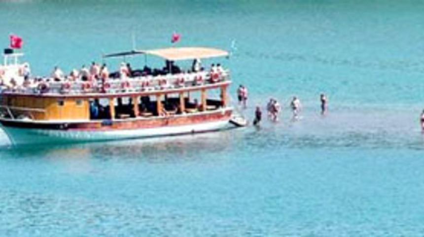 Marmaris'e turist akını