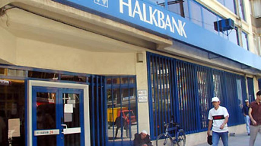 Halk Bankası Bah&ccedil;elievler şubesi soyuldu