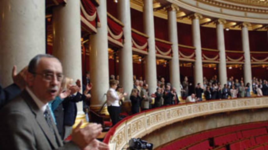 Yasa teklifi kabul edildi