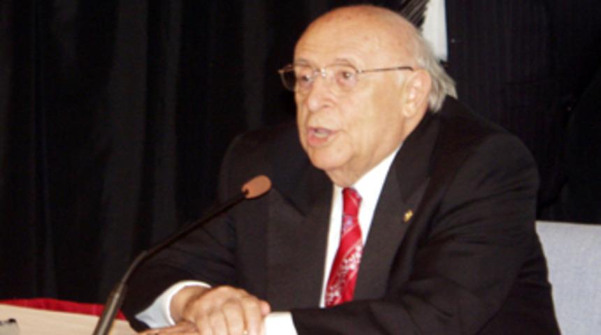 ''Cumhurbaşkanı'nı halk se&ccedil;sin"